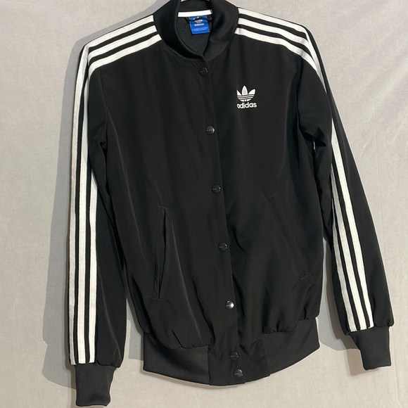 Adidas jacket - Picture 2 of 4